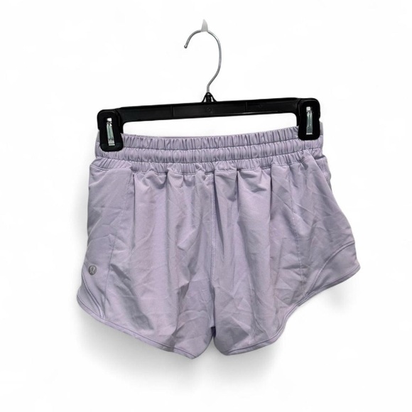 Lululemon Hotty Hot Low Rise Short 2.5” *Lined - Picture 2 of 8